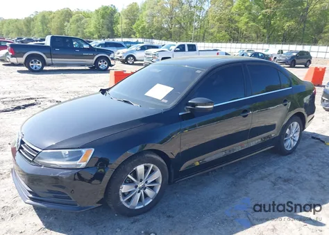 2015 Volkswagen Jetta 1.8T Se z USA, uszkodzony, nr VIN 3VWD17AJ3FM301301